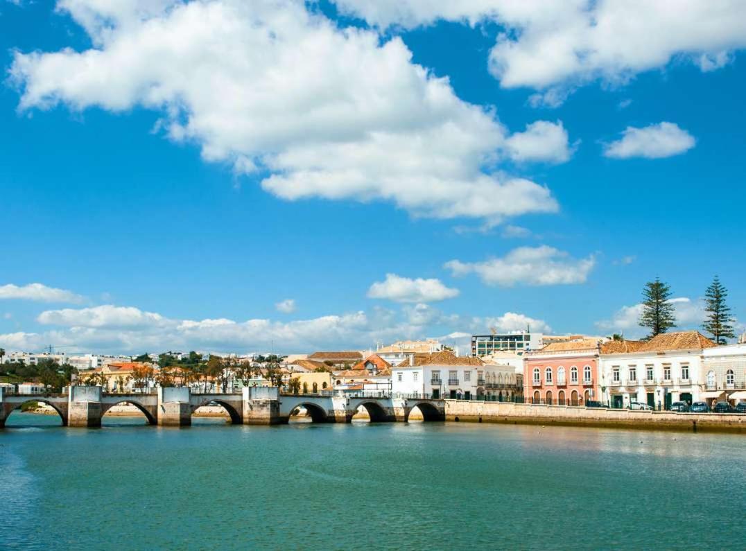 Kampaoh Tavira Hotel Exterior photo