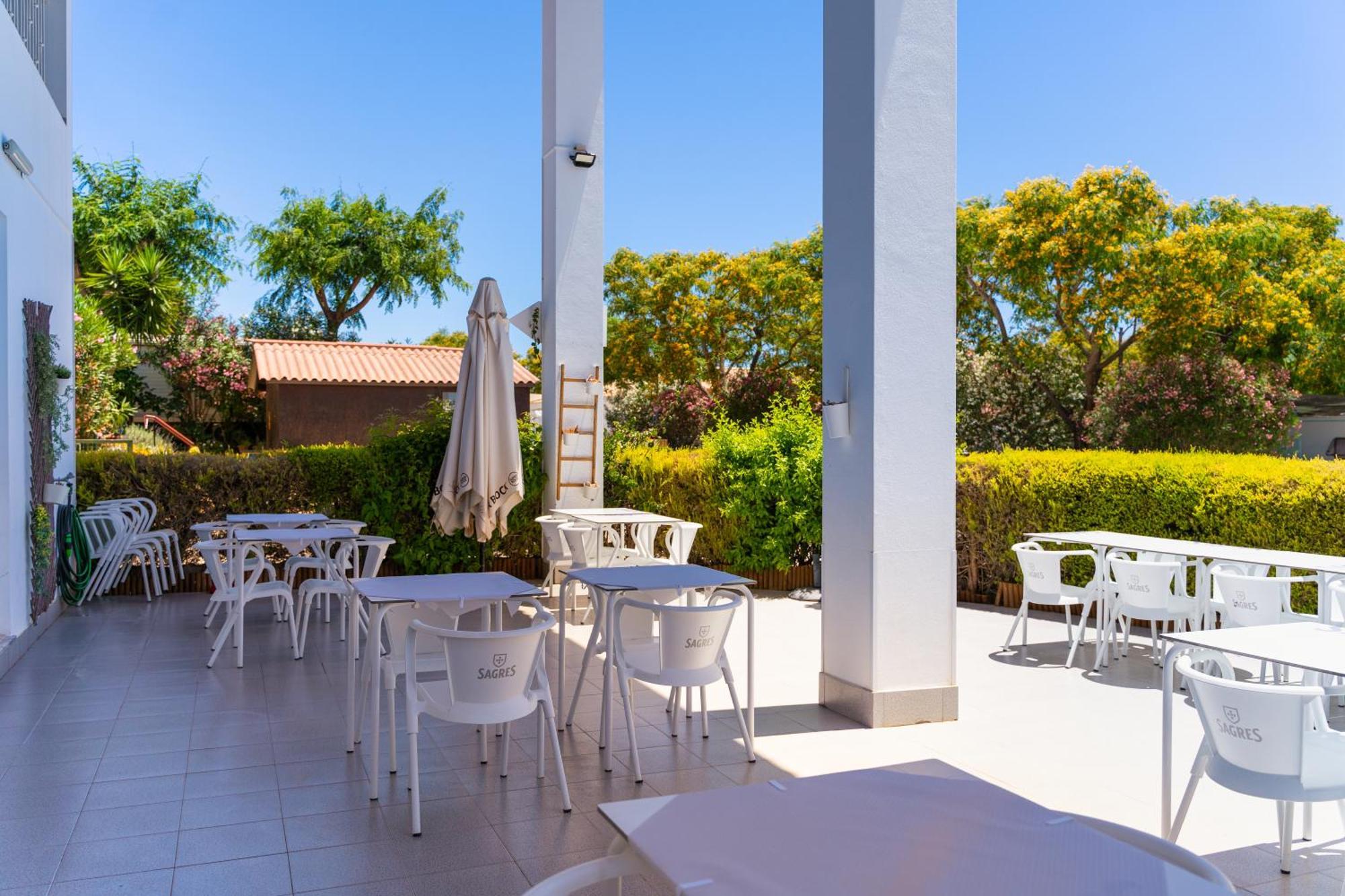 Kampaoh Tavira Hotel Exterior photo